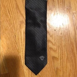 Gray and black Versace tie silk